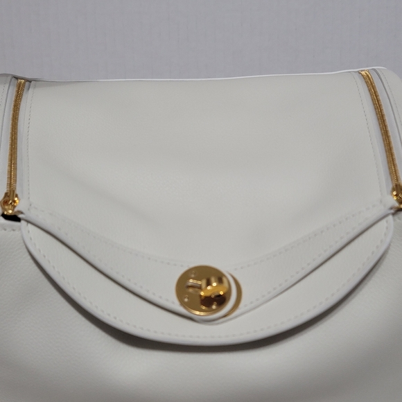 Brand new Hermès White Lindy 26 - Picture 11 of 16